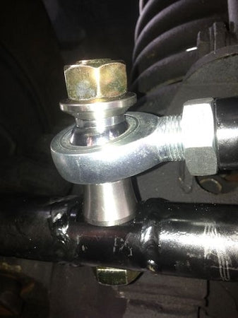 Drag link mounts directly to tie rod using a 3/4" Grade 8 bolt. 