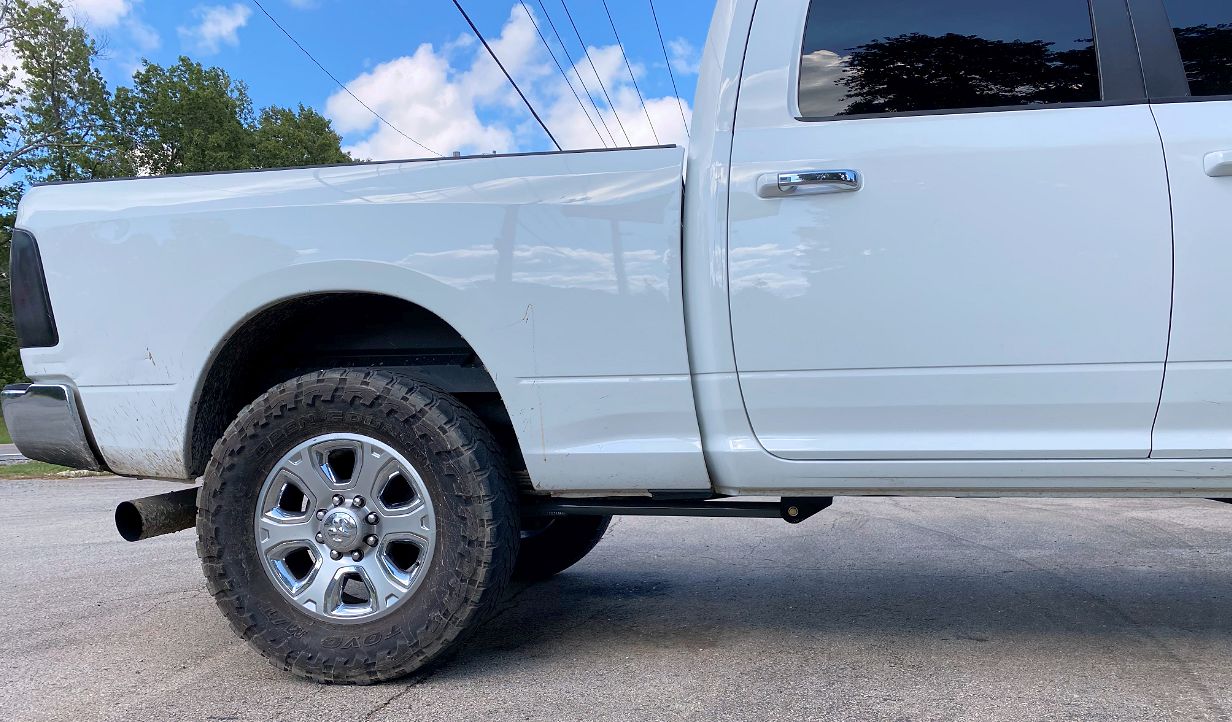 Our traction bars do not bind the suspension and do not kill your ground clearance like most setups do.